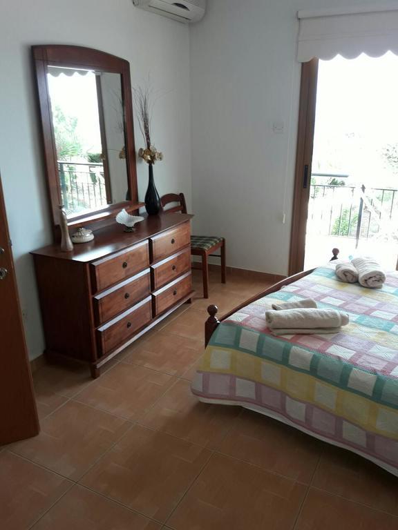 Yialos Apartments Pissoúri Eksteriør bilde